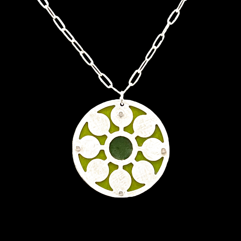 CHARM NECKLACES - DAISY 1.25"