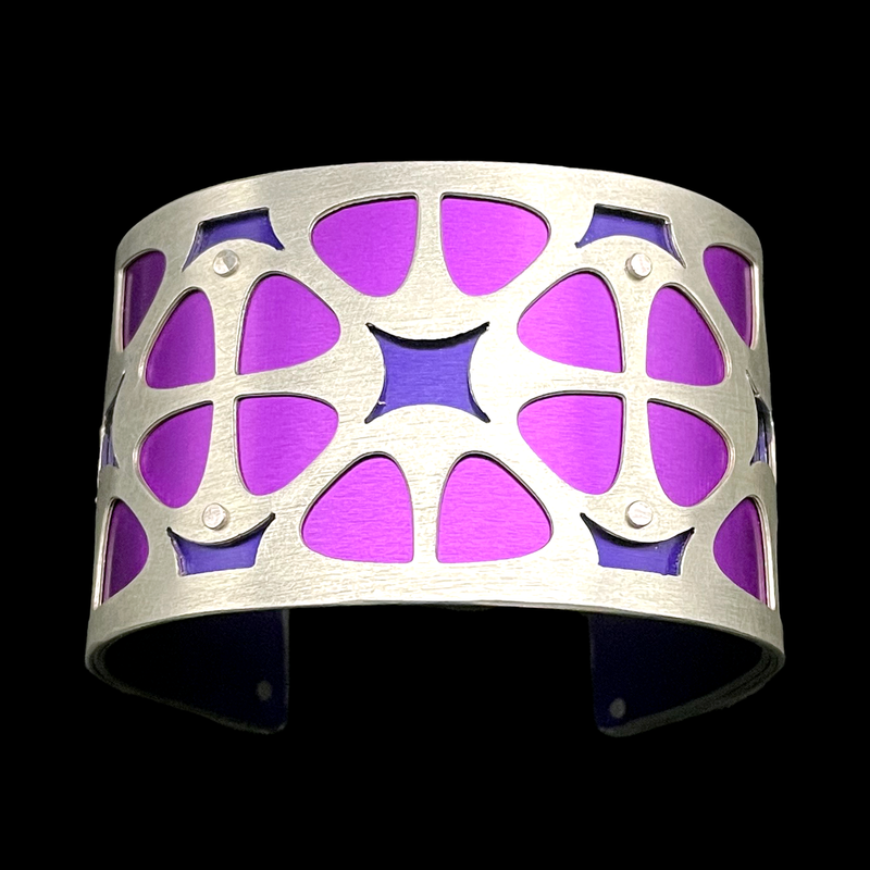 VIOLET CUFF TWO-TONE MEDIUM