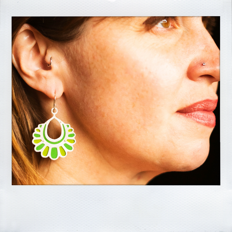 DECO PLUME EARRINGS 2-TONE