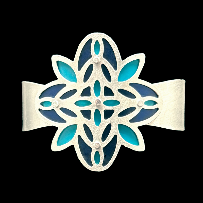 CORSAGE CUFF PEONY TWO-TONE